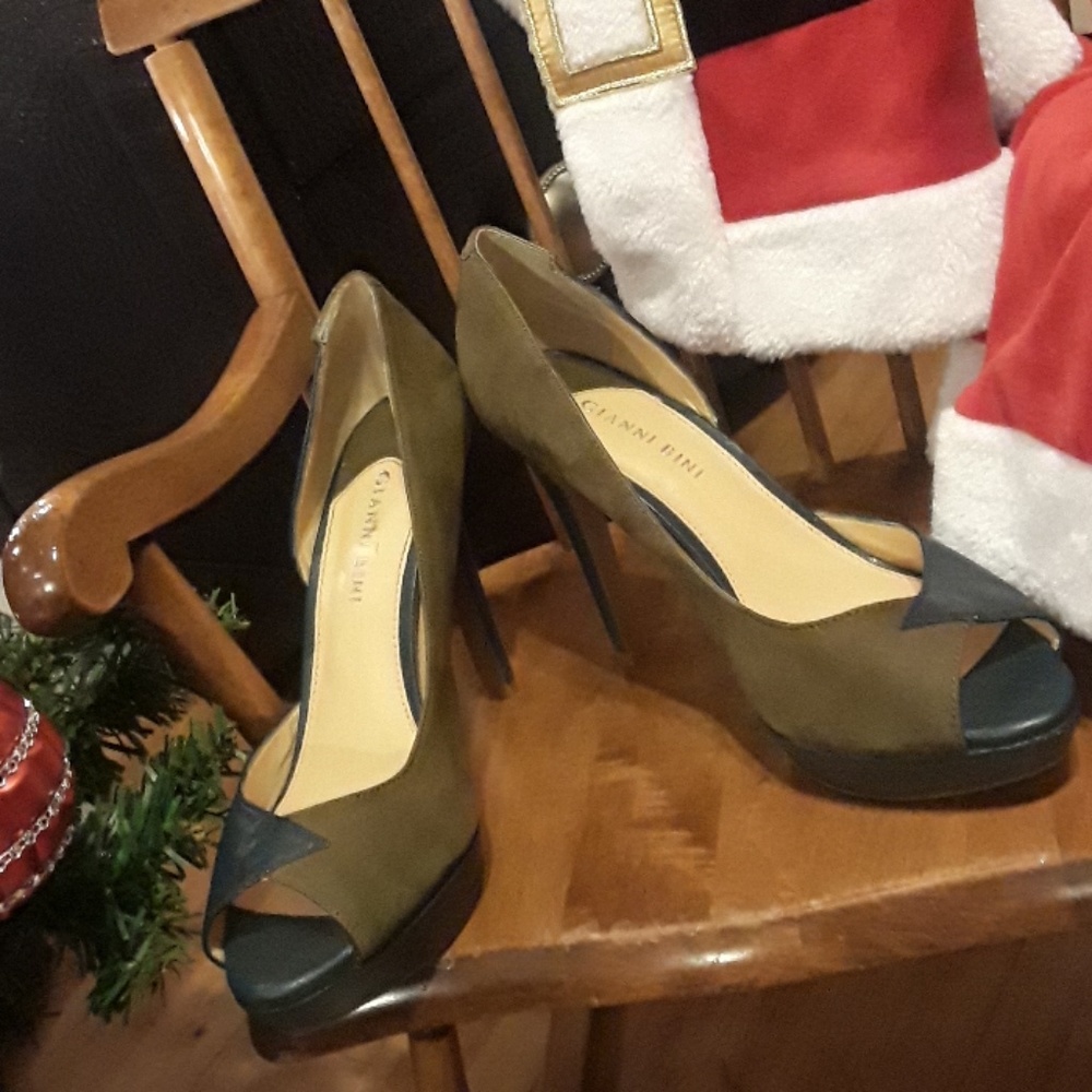 Shoes